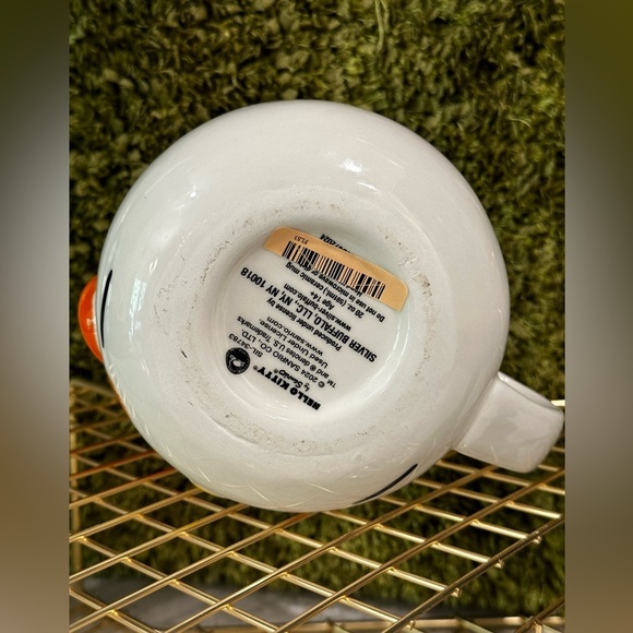 NWT- Hello Kitty Halloween Collectible Mug - Picture 6 of 6